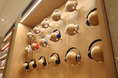 Apple Said to be Working on Modular, High-End, Noise-Canceling Over-Ear Headphones
