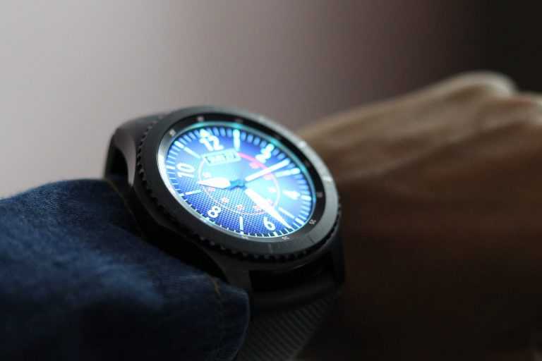 Samsung Fitness watch