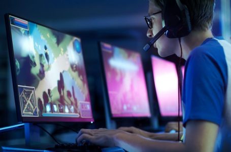 How to Choose Best Gaming Glasses for Your Game