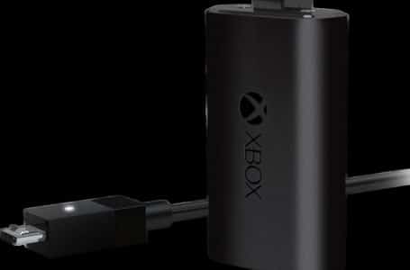 Xbox 360 play and charge kit